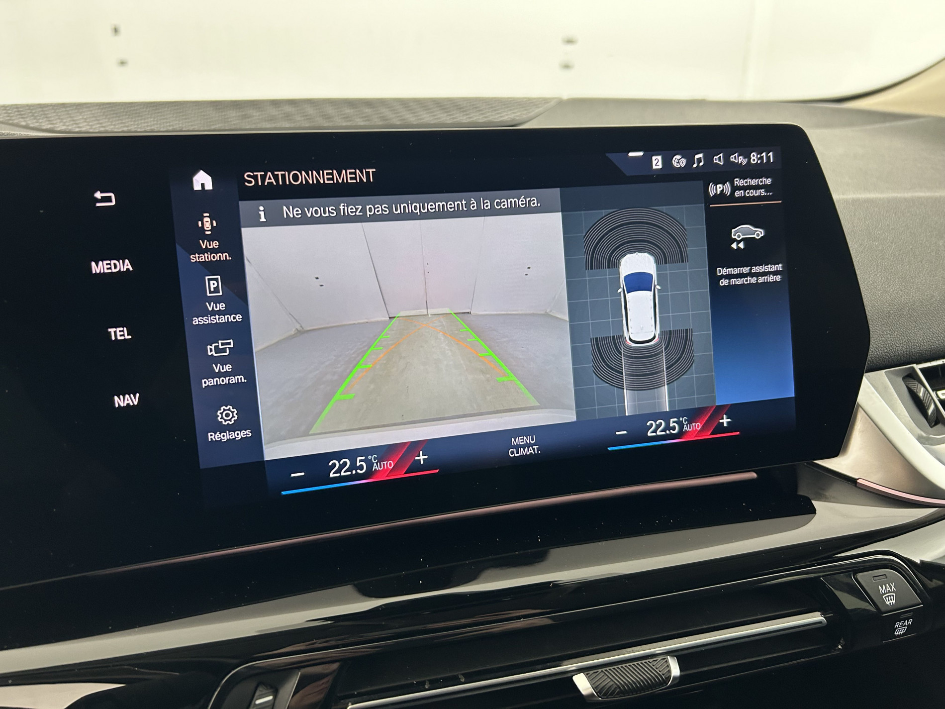 Vente en ligne Bmw Série 2 Active Tourer 218d 150ch Luxury DKG7 + Sièges chauffants + Service inclusive BMW 06/2027 - 10 au prix de 27 990 €