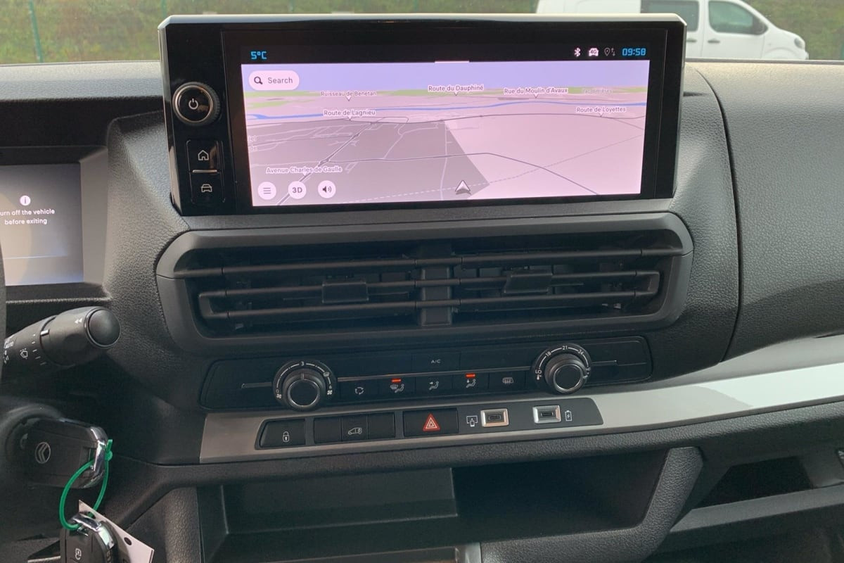 Vente en ligne Citroën Jumpy Fourgon XL BLUEHDI 145 S S EAT8 au prix de 31 650 €