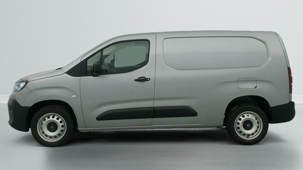 Vente en ligne Citroën Berlingo TAILLE XL 950KG BLUEHDI 130 S S EAT8 au prix de 24 240 €