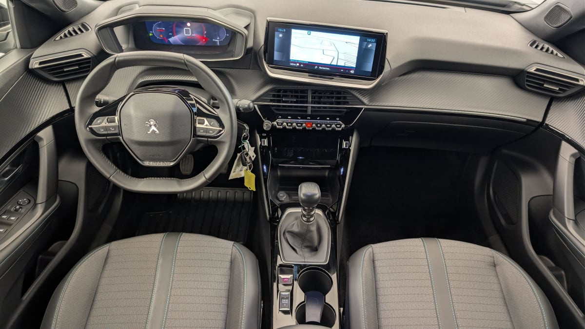 Vente en ligne Peugeot 2008 PureTech 130 S S BVM6 Allure Pack au prix de 17 800 €