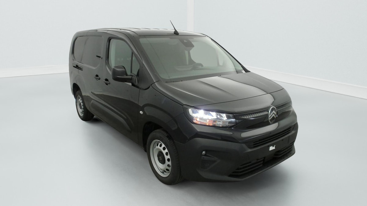 Vente en ligne Citroën Berlingo TAILLE XL 950KG BLUEHDI 130 S S EAT8 au prix de 24 240 €