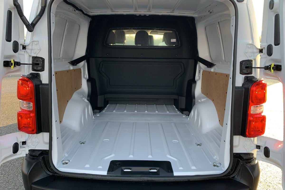 Vente en ligne Citroën Jumpy Fourgon XL BHDI 145 BVM6 au prix de 31 650 €