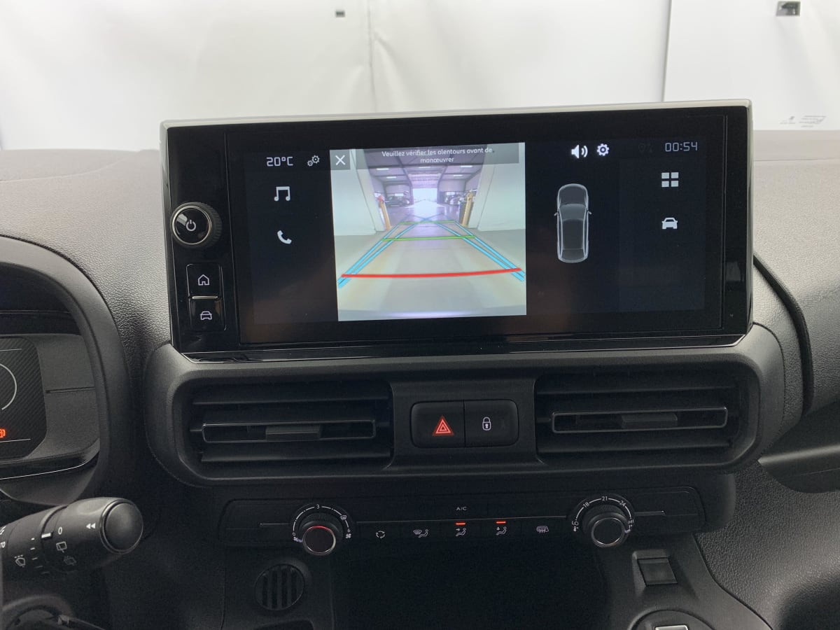 Vente en ligne Citroën Berlingo TAILLE XL 950KG BLUEHDI 130 S S EAT8 au prix de 24 240 €