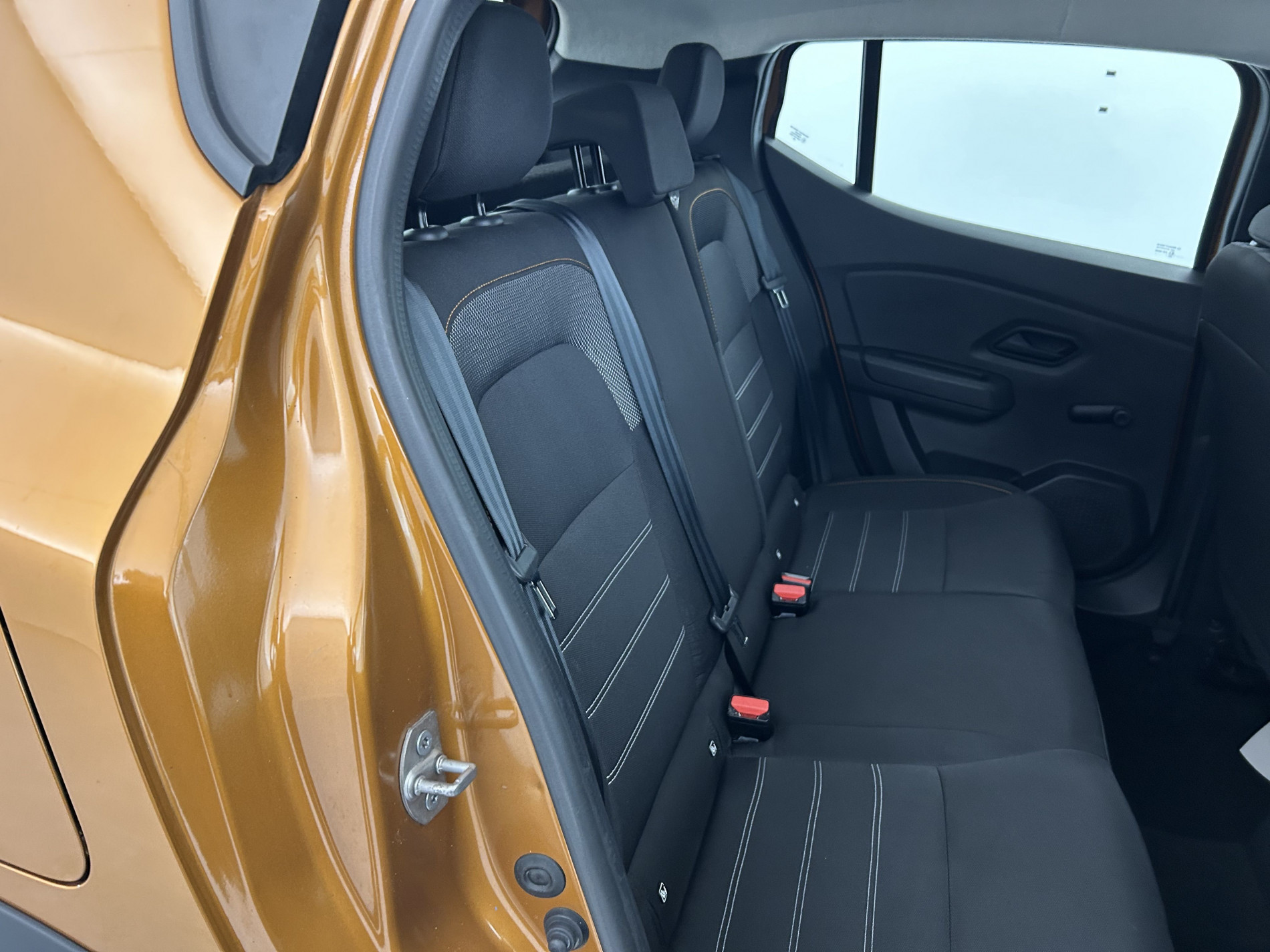 Vente en ligne Dacia Sandero 3 1.0 ECO-G 100ch Stepway Essentiel au prix de 11 290 €