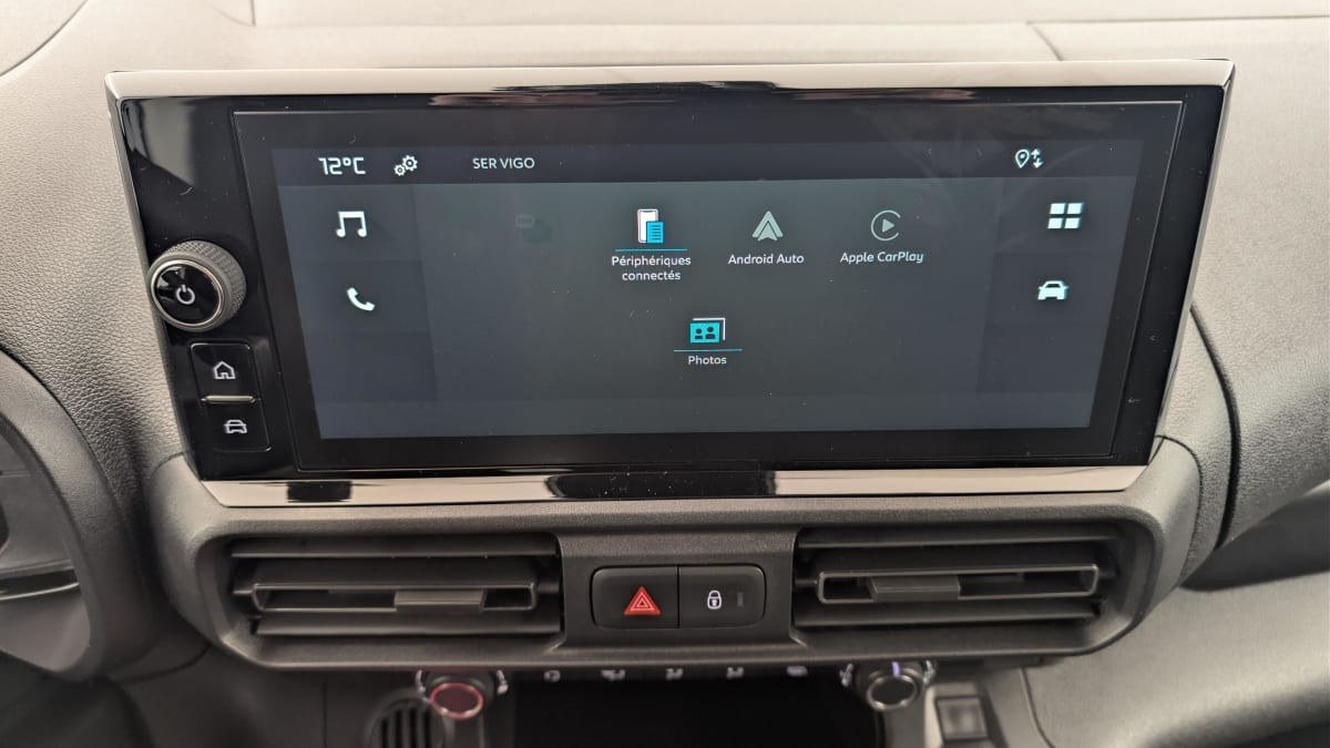 Vente en ligne Citroën Berlingo TAILLE XL 950KG BLUEHDI 130 S S EAT8 au prix de 24 240 €