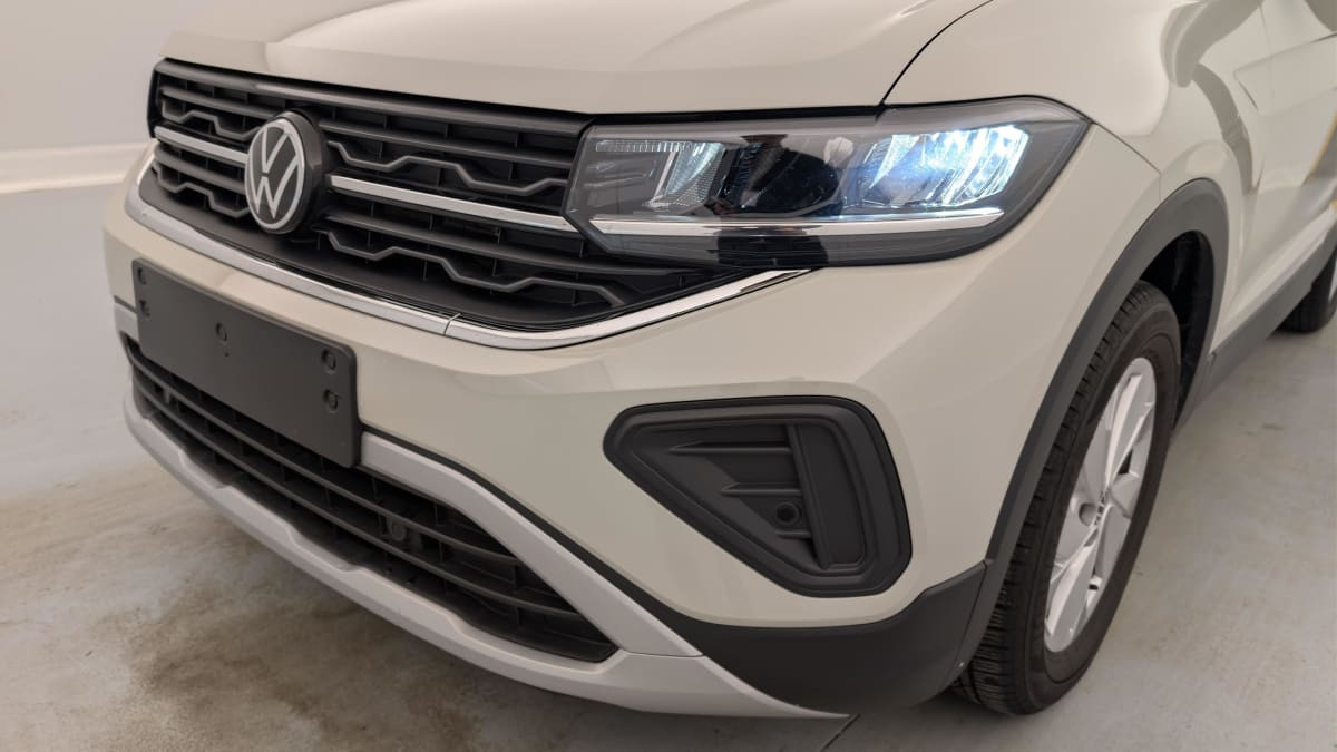 Vente en ligne Volkswagen T-Cross 1.0 TSI 116 Start Stop DSG7 Life Plus au prix de 24 390 €