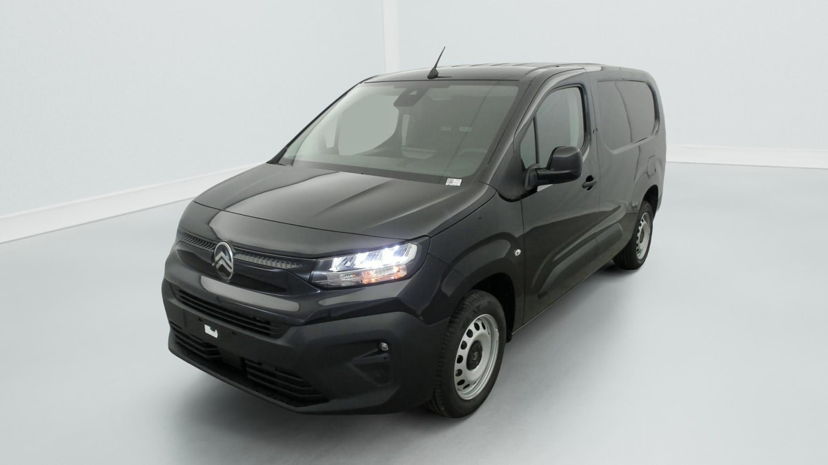 Vente en ligne Citroën Berlingo TAILLE XL 950KG BLUEHDI 130 S S EAT8 au prix de 24 240 €