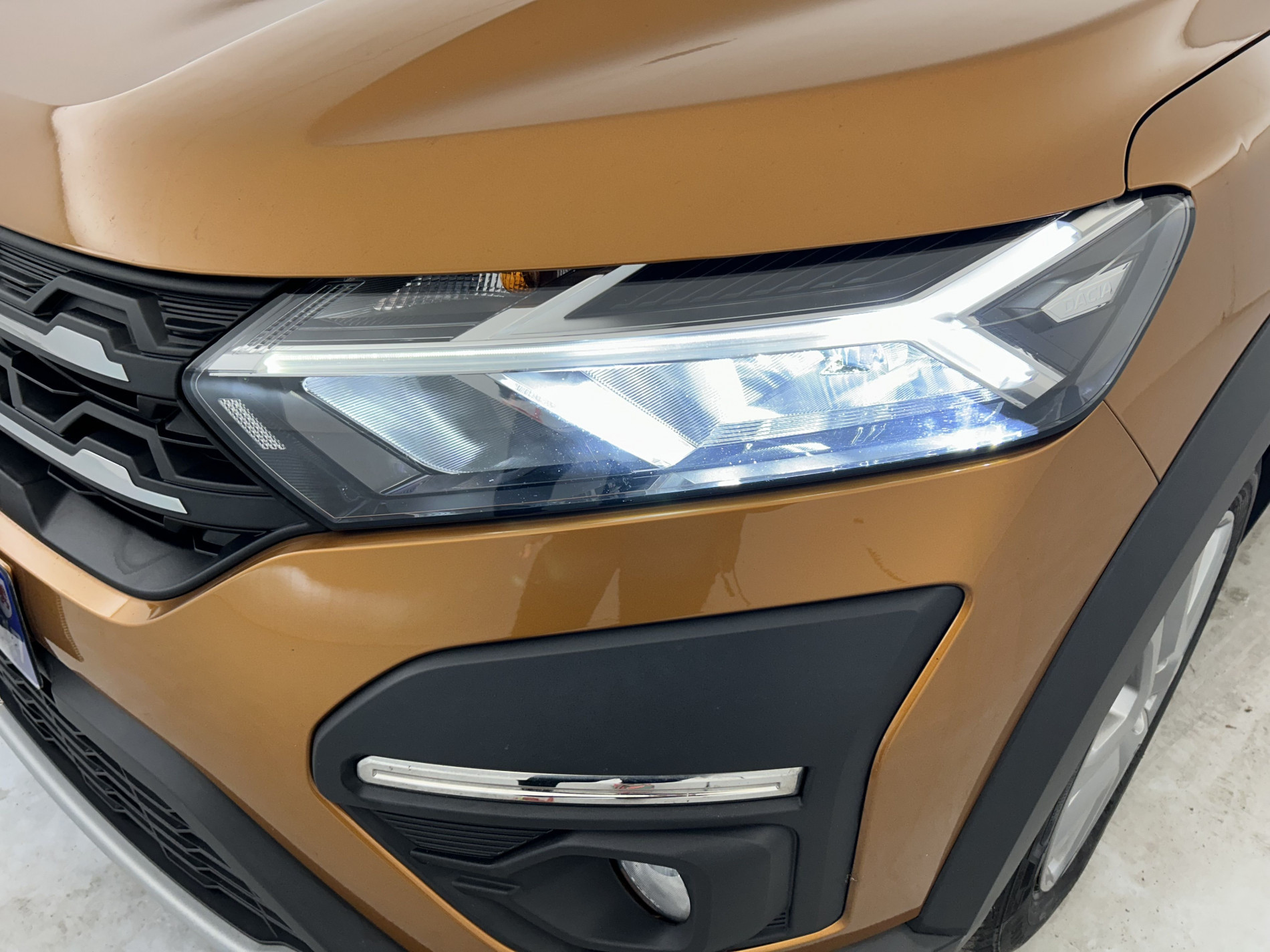 Vente en ligne Dacia Sandero 3 1.0 ECO-G 100ch Stepway Essentiel au prix de 11 290 €