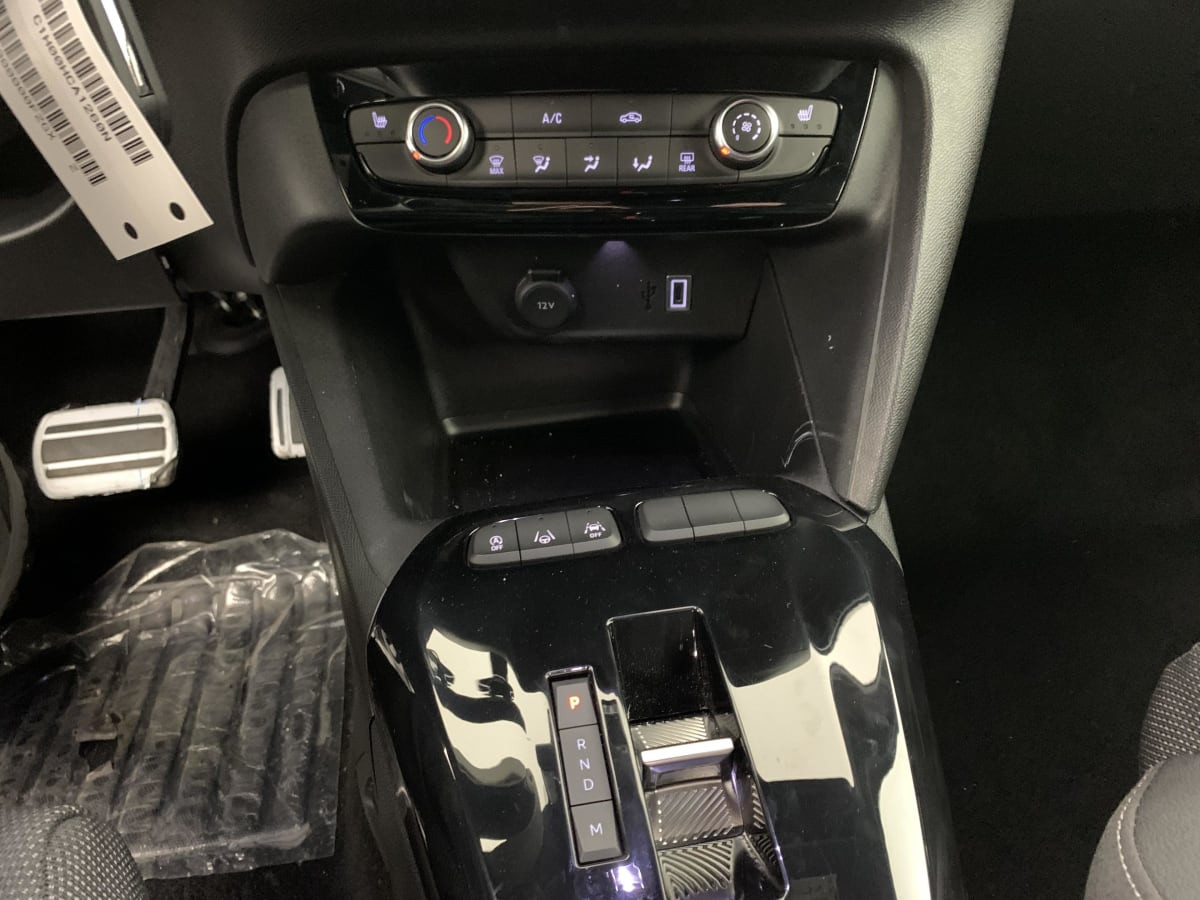 Vente en ligne Opel Corsa 1.2 Turbo Hybrid 110 ch e-DCT6 GS au prix de 20 590 €