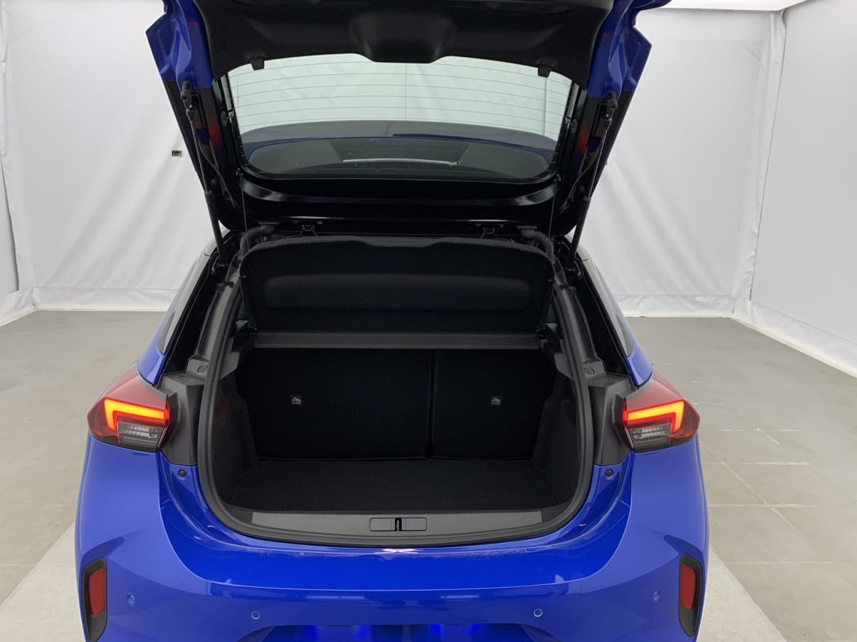 Vente en ligne Opel Corsa 1.2 Turbo Hybrid 110 ch e-DCT6 GS au prix de 20 590 €