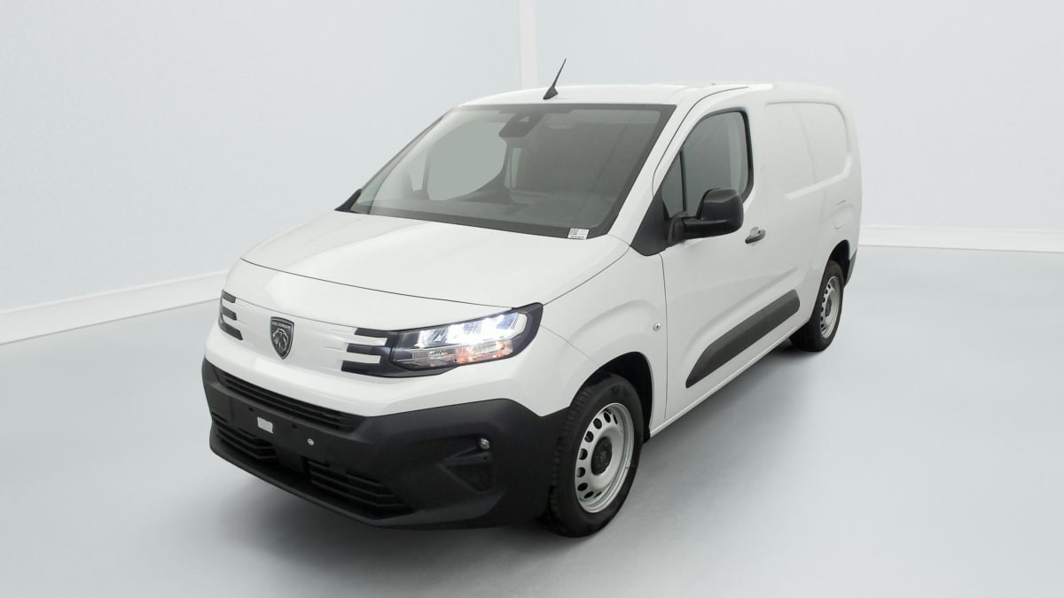 Vente en ligne Peugeot Partner Fourgon XL 950 KG BLUEHDI 130 S S EAT8 au prix de 23 620 €