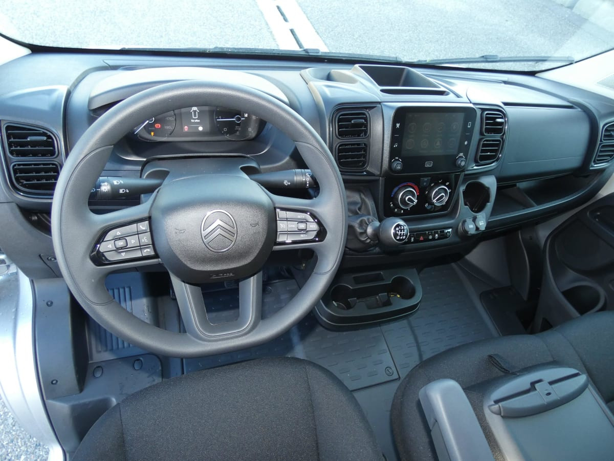 Vente en ligne Citroën Jumper Fourgon TOLE 35 L2H2 140 S S BVM6 au prix de 29 920 €