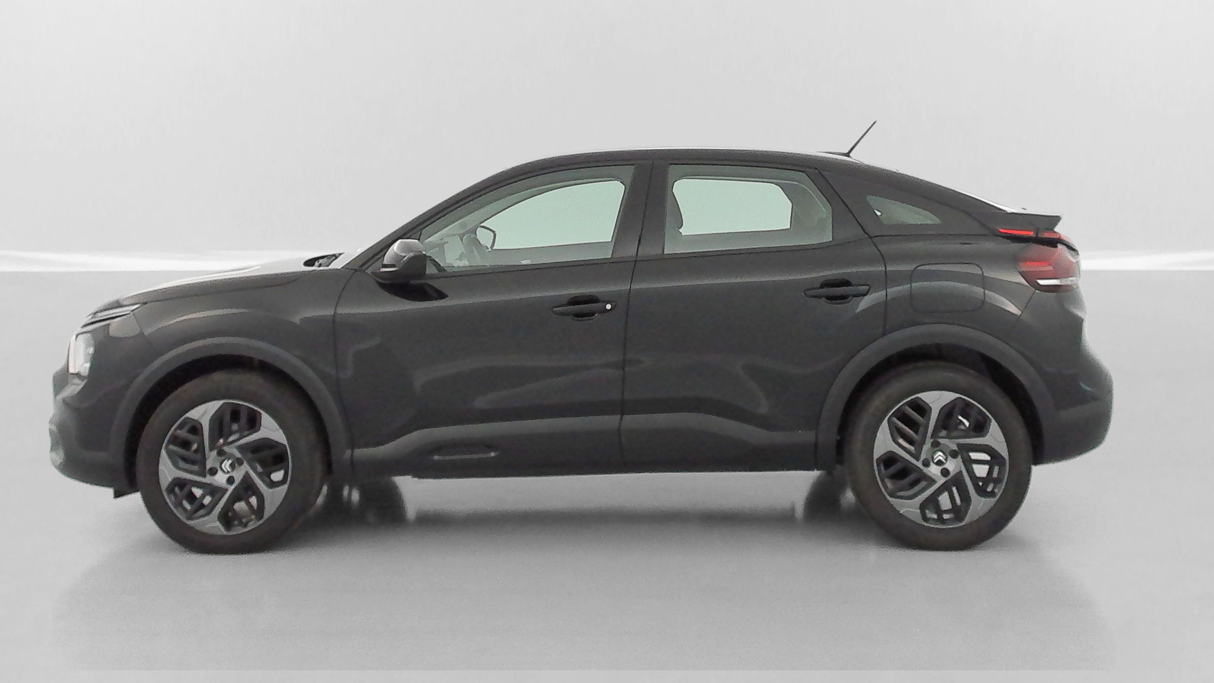 Vente en ligne Citroën C4 C4 1.2 PureTech 130ch Feel Pack au prix de 19 400 €