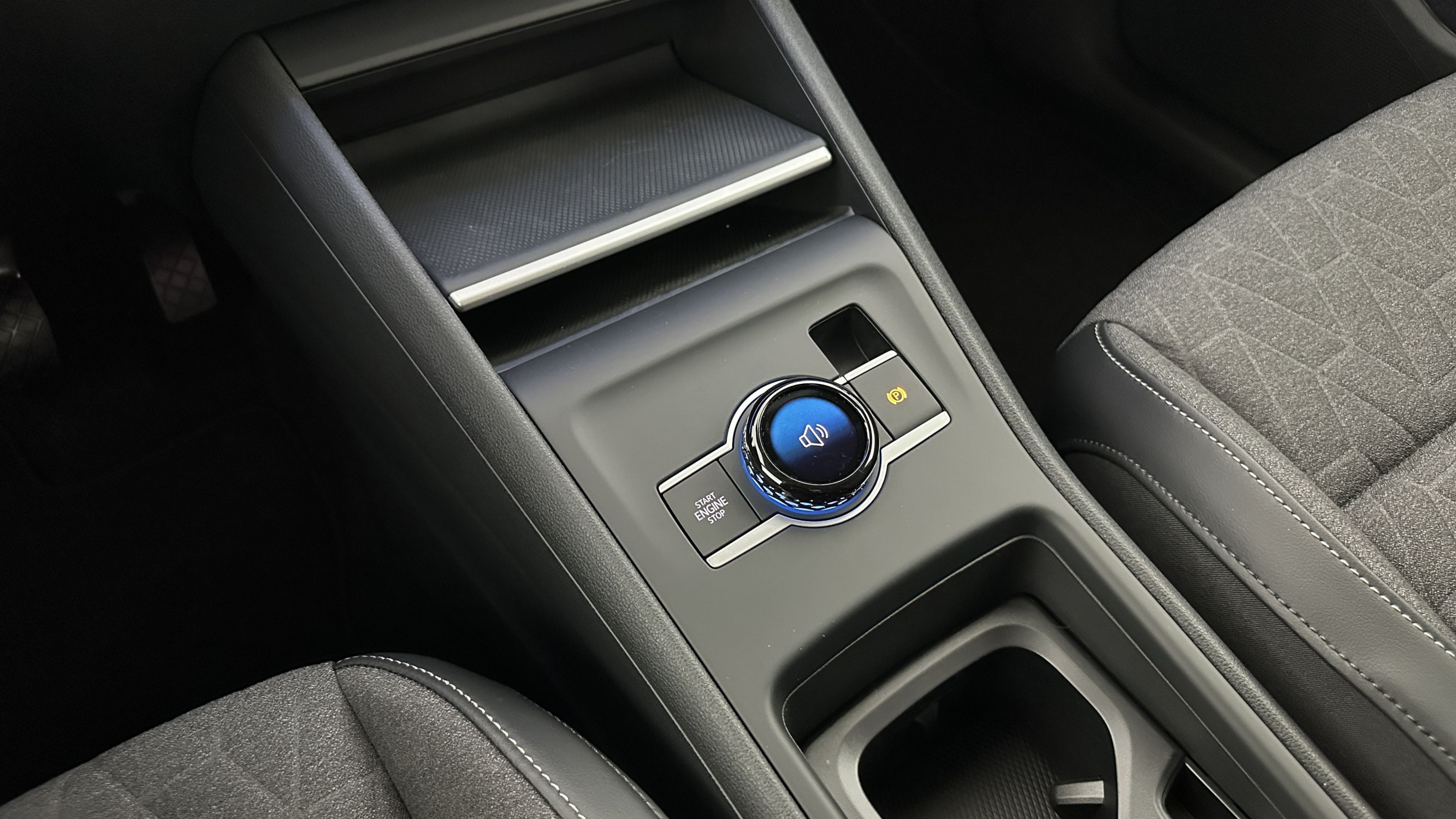 Vente en ligne Volkswagen Tiguan TIGUAN III 1.5 eTSI 150ch Life Plus DSG7 au prix de 39 000 €