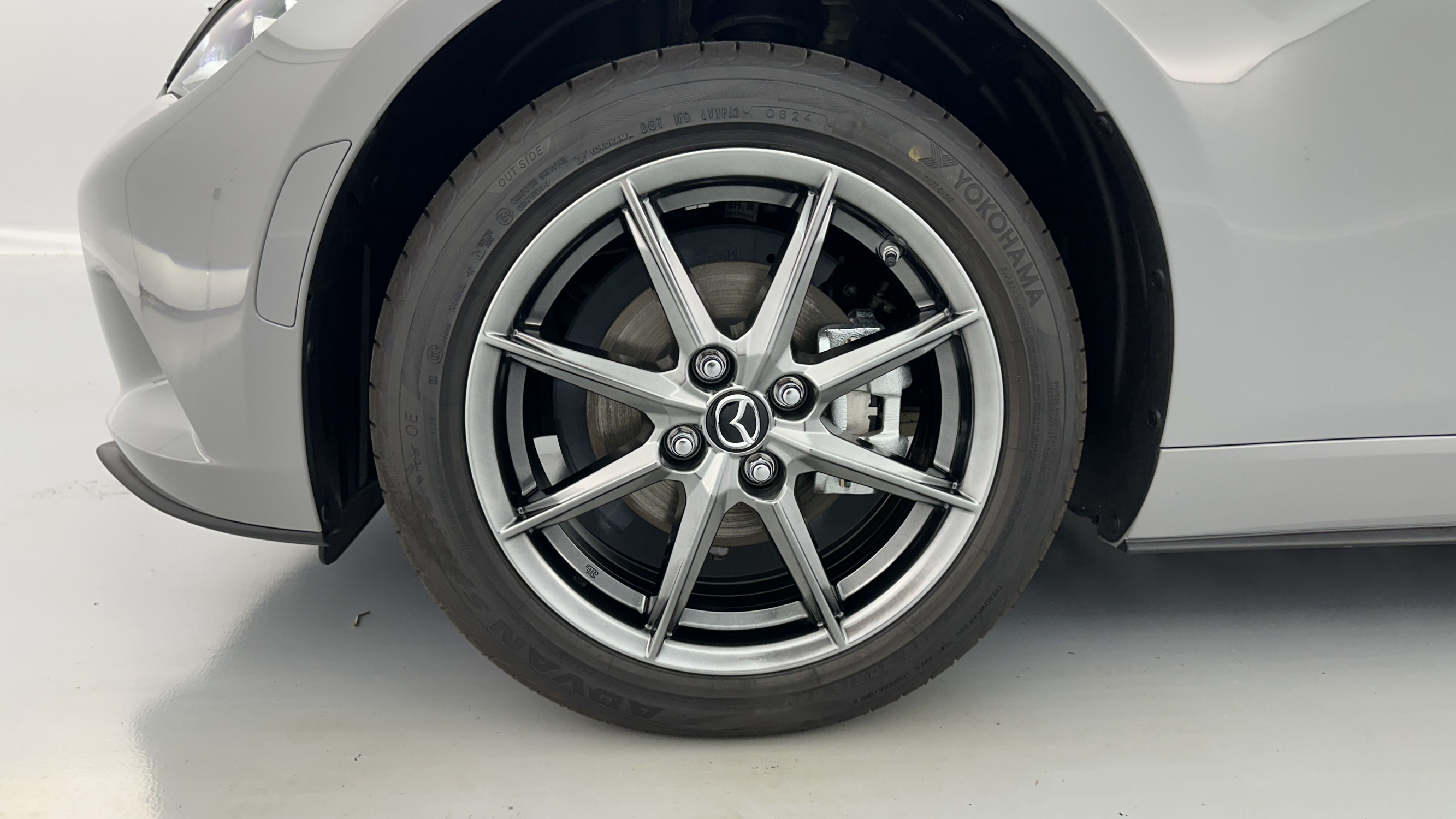 Vente en ligne Mazda MX-5 MX-5 ROADSTER 1.5 SKYACTIV-G 132ch Kazari au prix de 35 210 €