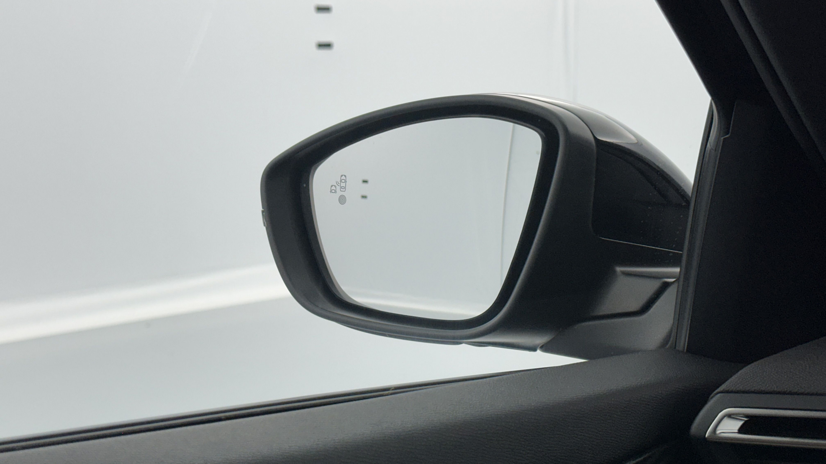 Vente en ligne Peugeot 2008 2008 II(2) 1.2 Hybrid 136ch GT e-DCS6 au prix de 28 200 €