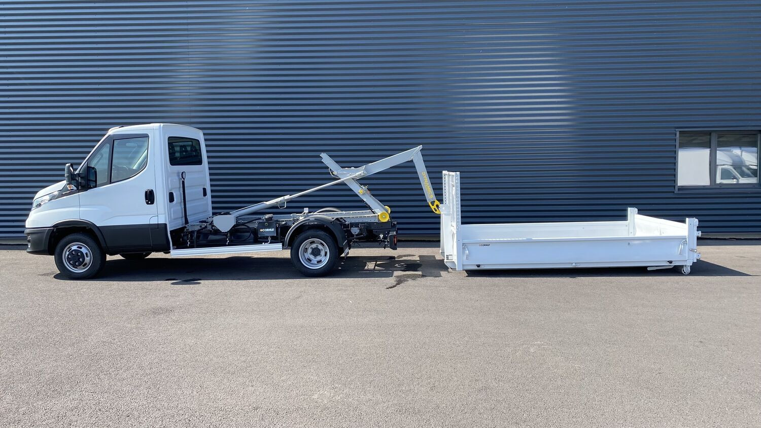 Vente en ligne Iveco Daily DAILY III 35C16H 3450 3.0 160ch Q-TOR Ampliroll Cornut au prix de 63 780 €