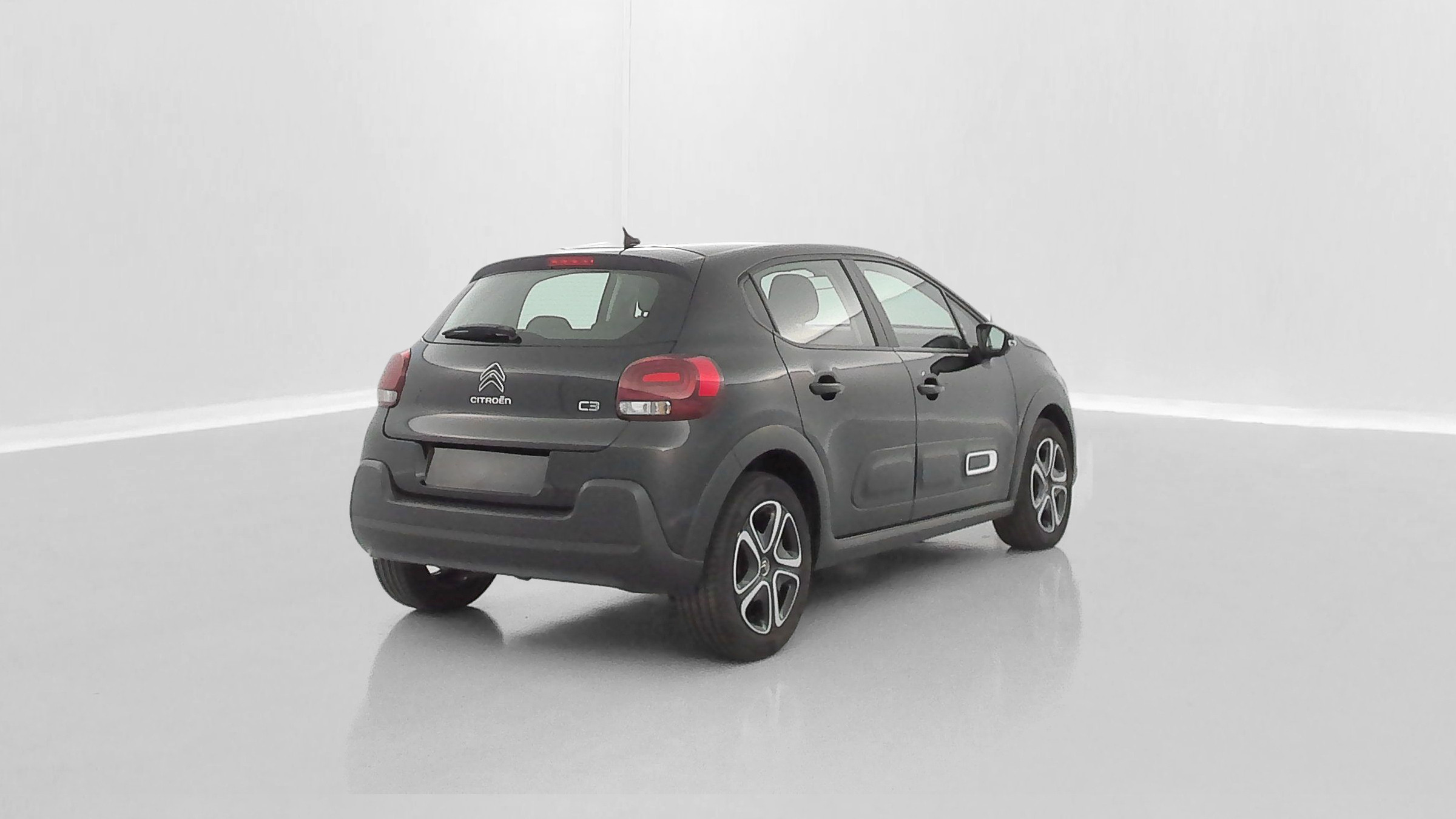 Vente en ligne Citroën C3 C3 III 1.2 PureTech 110ch Plus au prix de 14 600 €