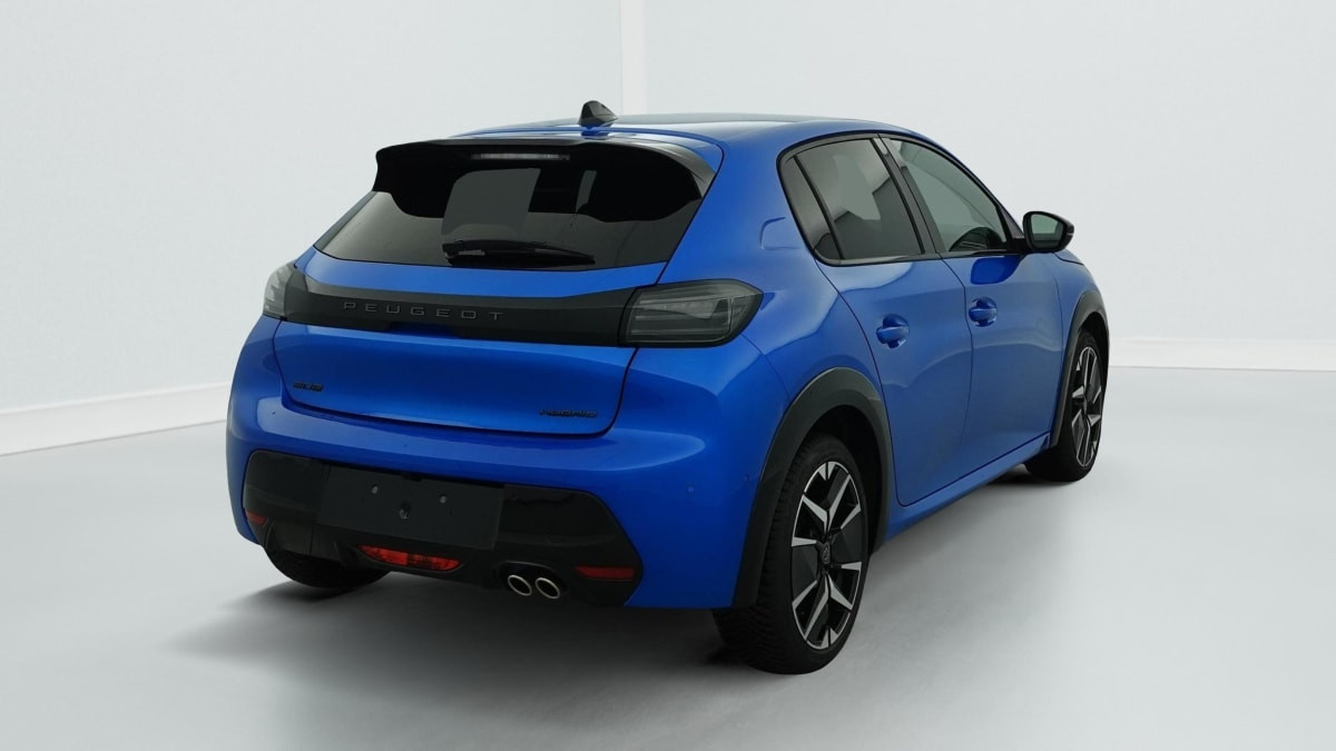 Vente en ligne Peugeot 208 Hybrid 136 e-DCS6 GT au prix de 22 330 €