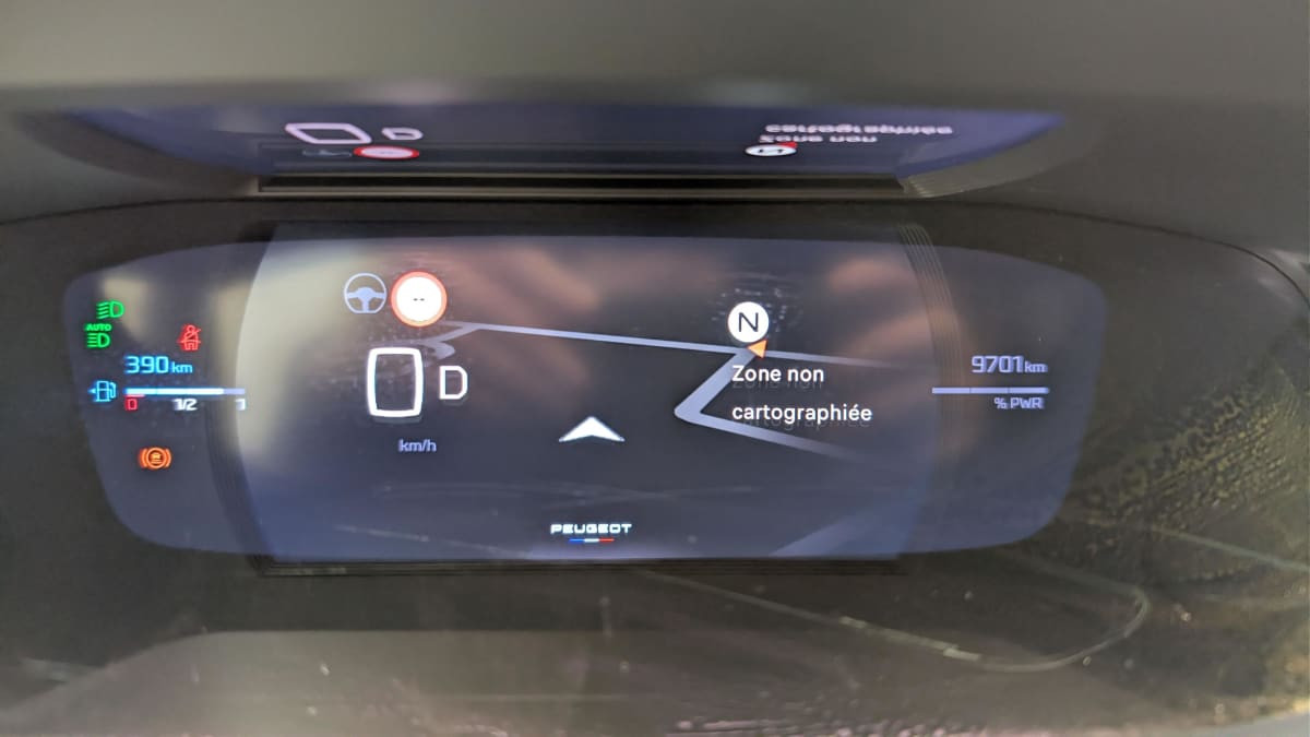 Vente en ligne Peugeot 208 Hybrid 136 e-DCS6 GT au prix de 22 330 €