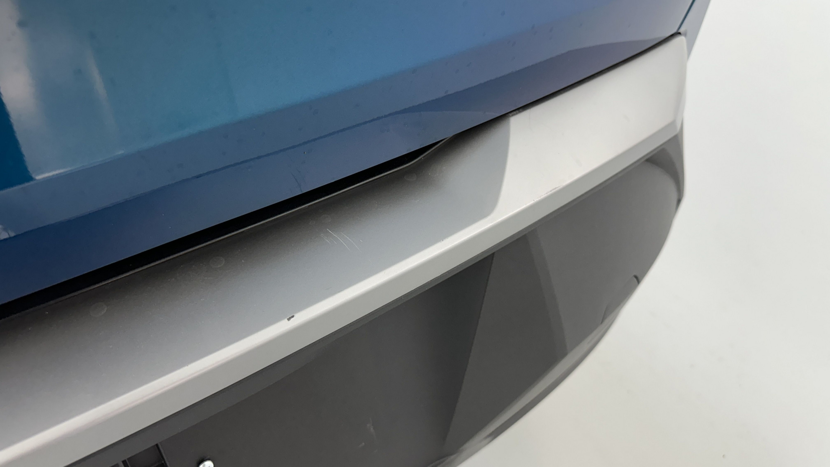 Vente en ligne Peugeot 3008 3008 1.2 Hybrid 136ch Allure e-DCS6 au prix de 28 800 €