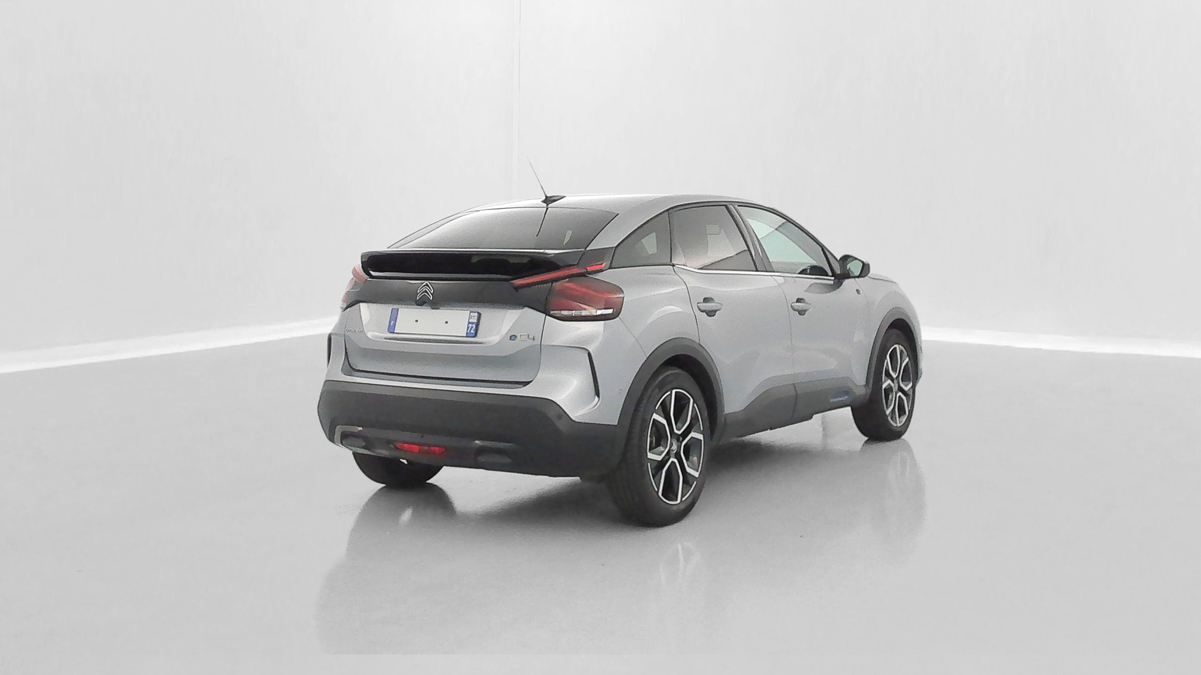 Vente en ligne Citroën C4 ë-C4 136ch Shine au prix de 15 000 €