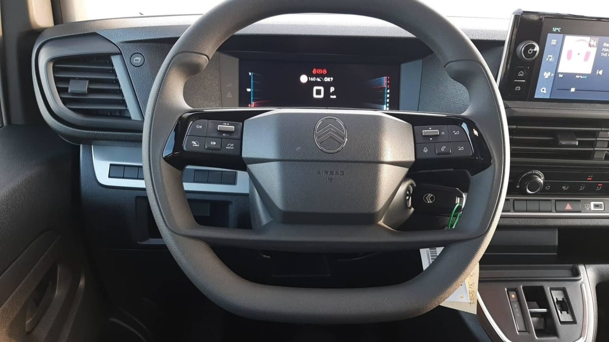 Vente en ligne Citroën Jumpy Fourgon XL BLUEHDI 180 S S EAT8 au prix de 34 130 €