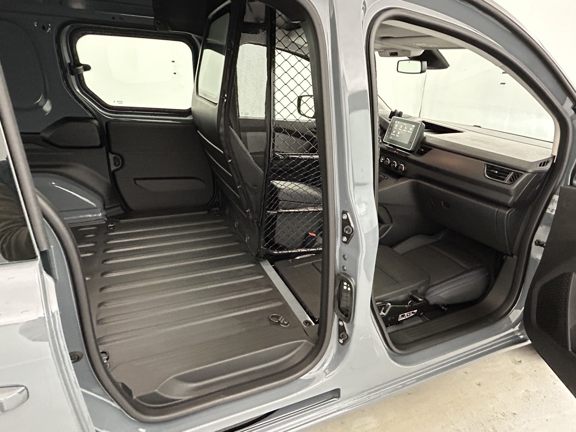 Vente en ligne Nissan Townstar Fourgon L1 1.3 Tce 130 N-Connecta (GSR2b) + Attelage au prix de 22 990 €