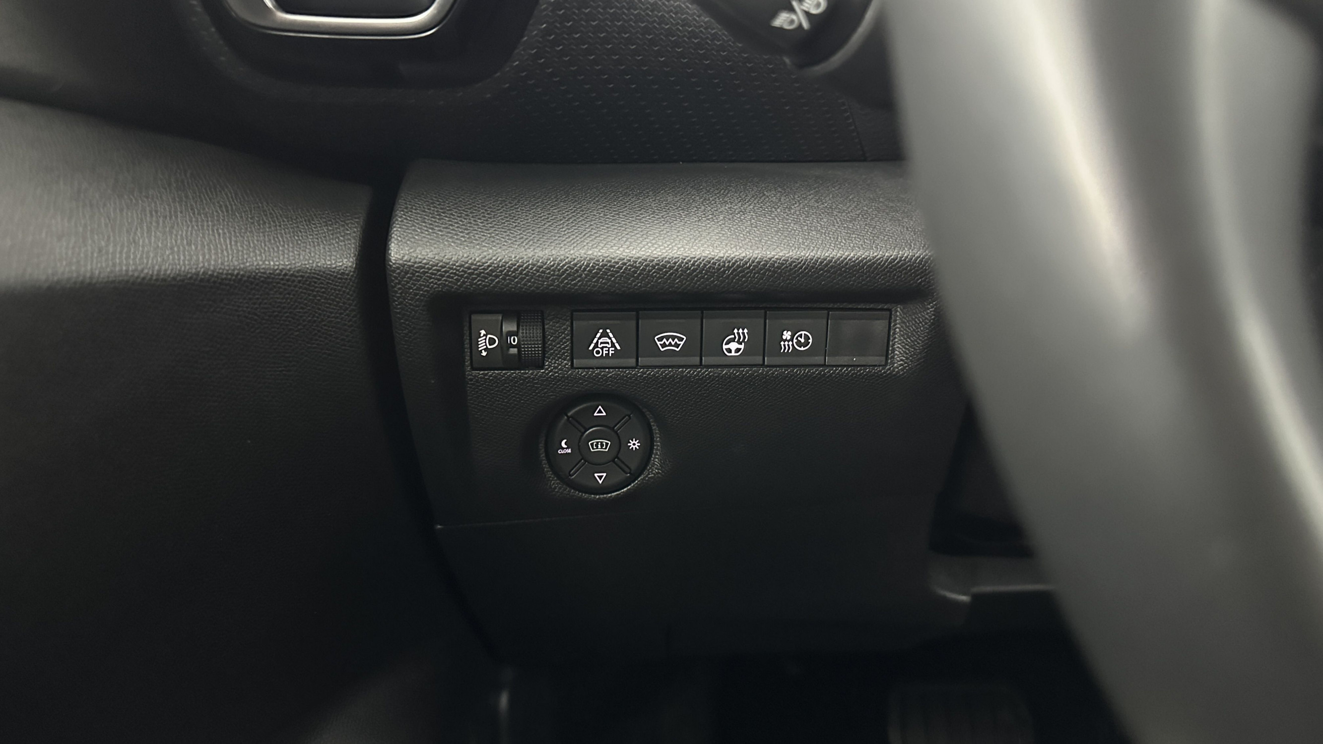 Vente en ligne Citroën C4 ë-C4 136ch Shine au prix de 15 000 €