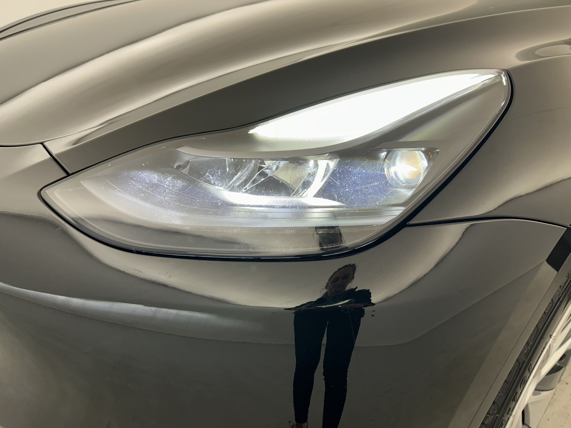 Vente en ligne Tesla Model Y Standard RWD au prix de 33 990 €
