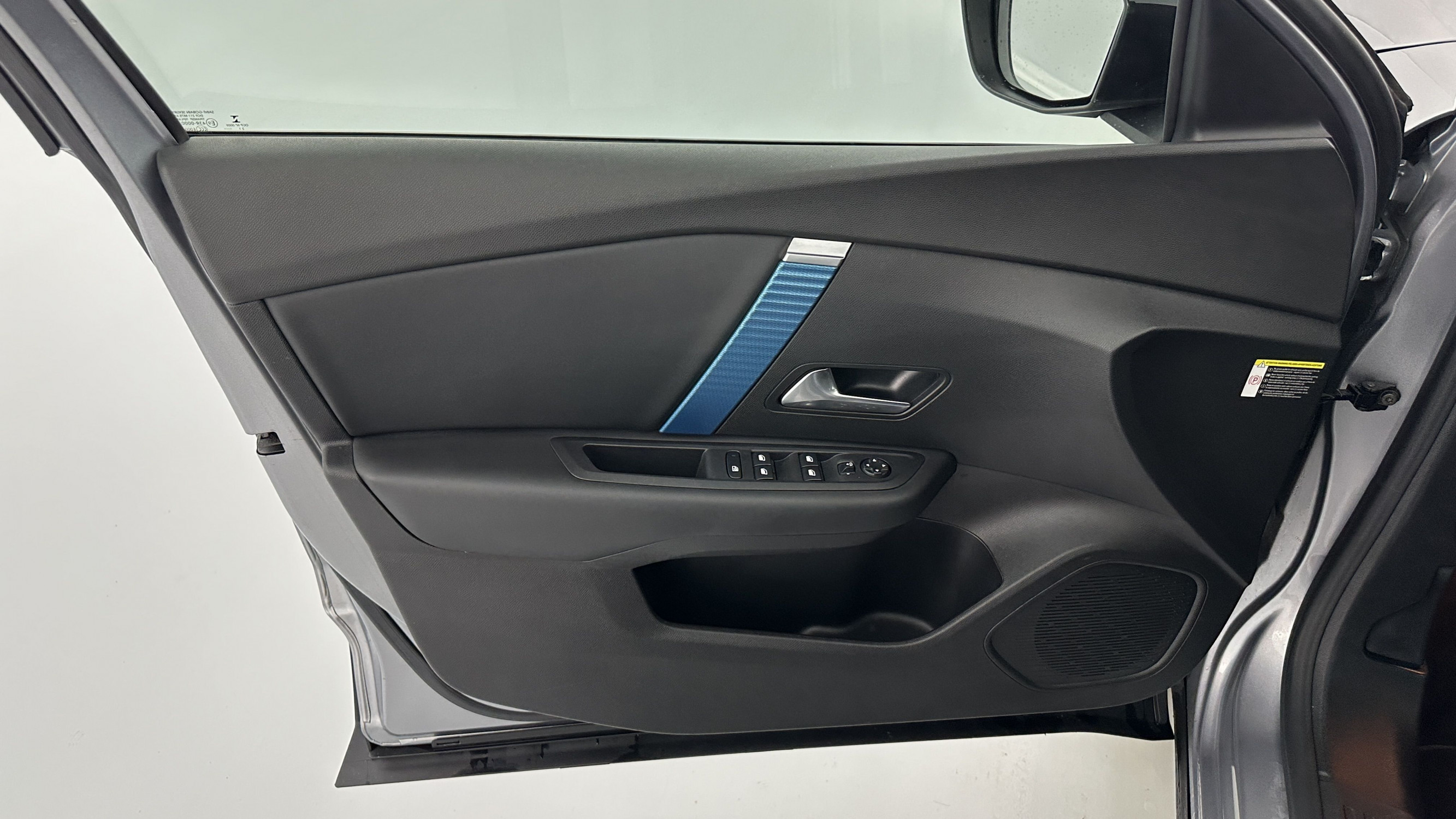 Vente en ligne Citroën C4 ë-C4 136ch Shine au prix de 15 000 €