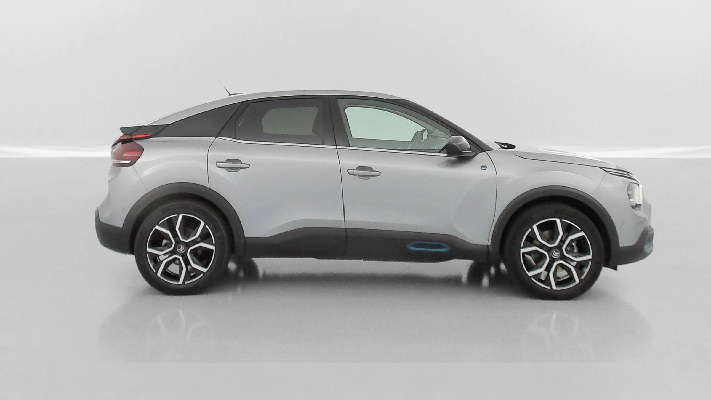 Vente en ligne Citroën C4 ë-C4 136ch Shine au prix de 15 000 €