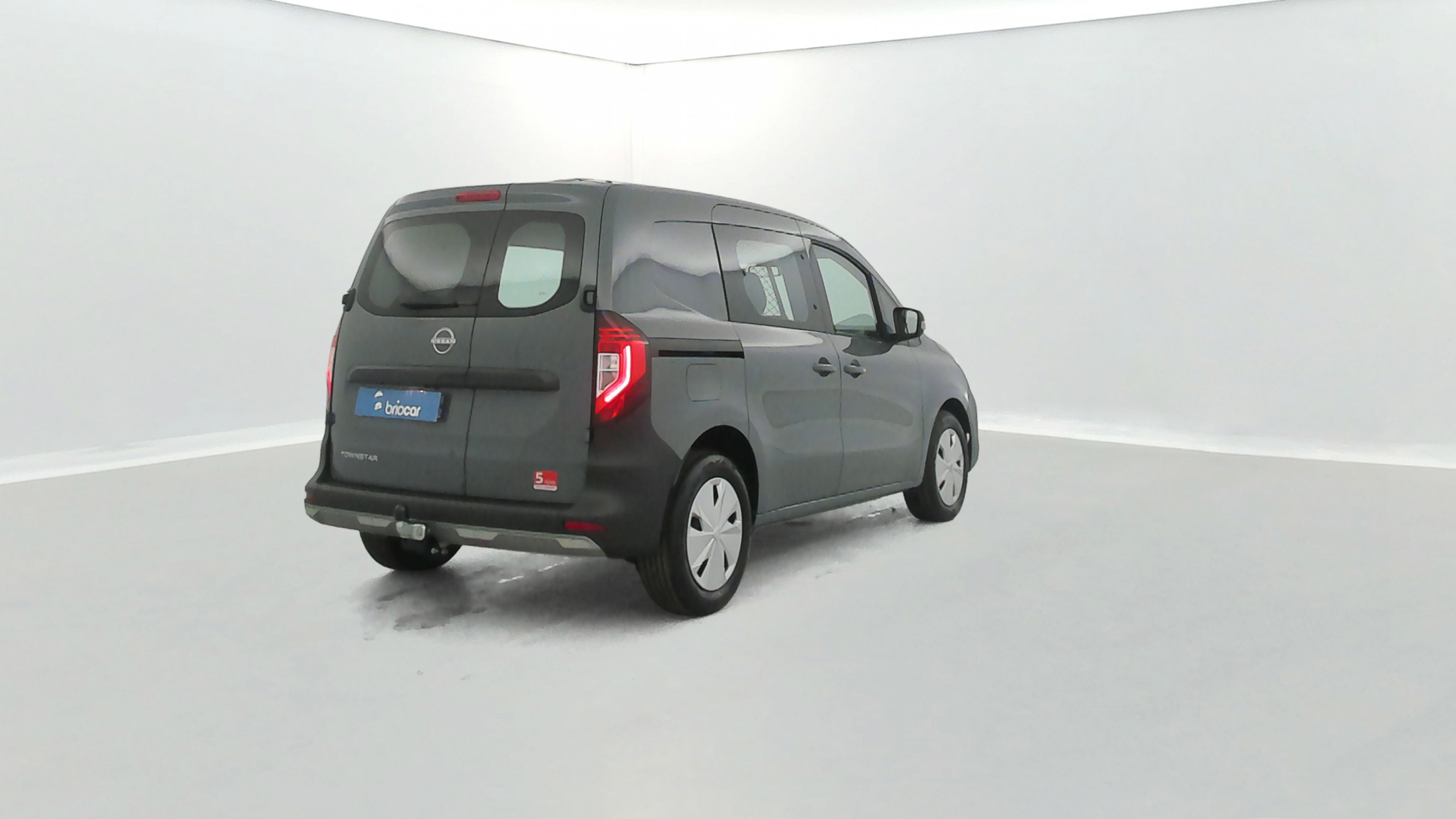 Vente en ligne Nissan Townstar Fourgon L1 1.3 Tce 130 N-Connecta (GSR2b) + Attelage au prix de 22 990 €