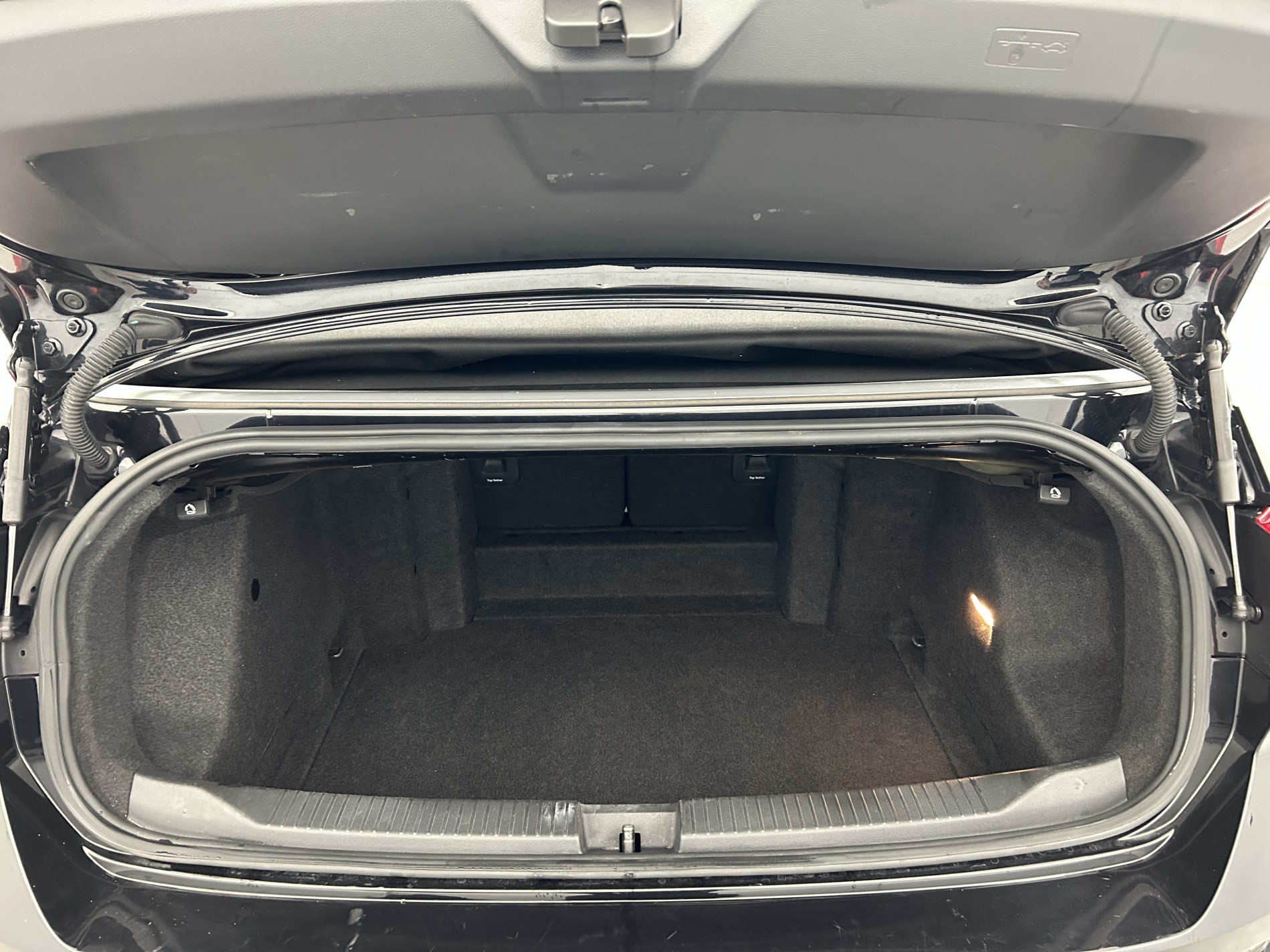 Vente en ligne Volkswagen T-Roc Cabriolet 1.5 TSI EVO 150ch Style DSG7 + Digital Cockpit au prix de 20 990 €