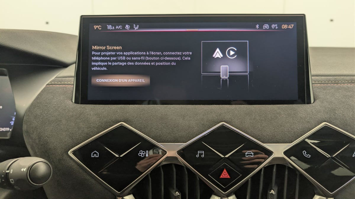 Vente en ligne Ds Ds3 Crossback Puretech 130 EAT 8 Performance Line + au prix de 20 270 €