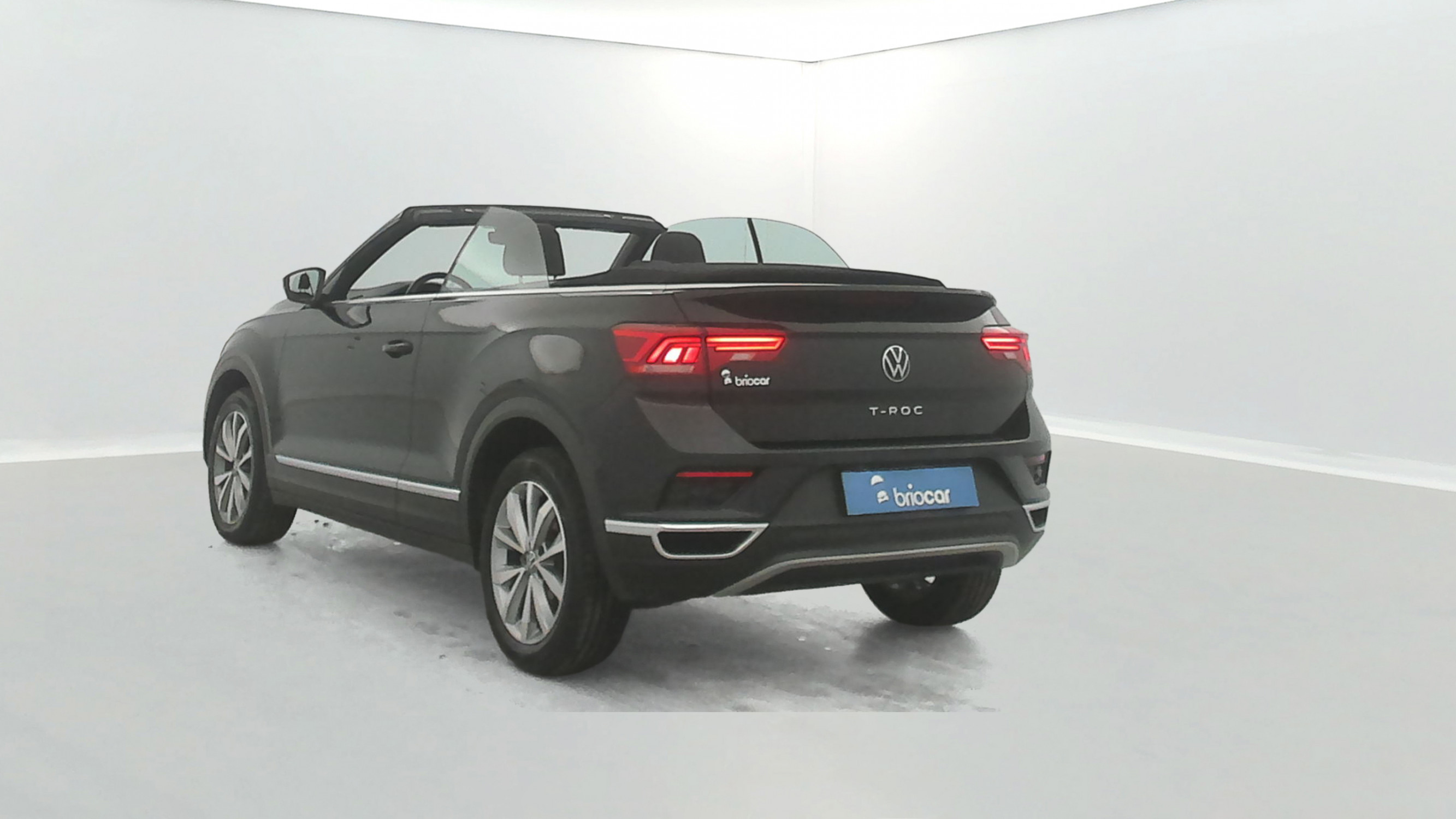 Vente en ligne Volkswagen T-Roc Cabriolet 1.5 TSI EVO 150ch Style DSG7 + Digital Cockpit au prix de 20 990 €