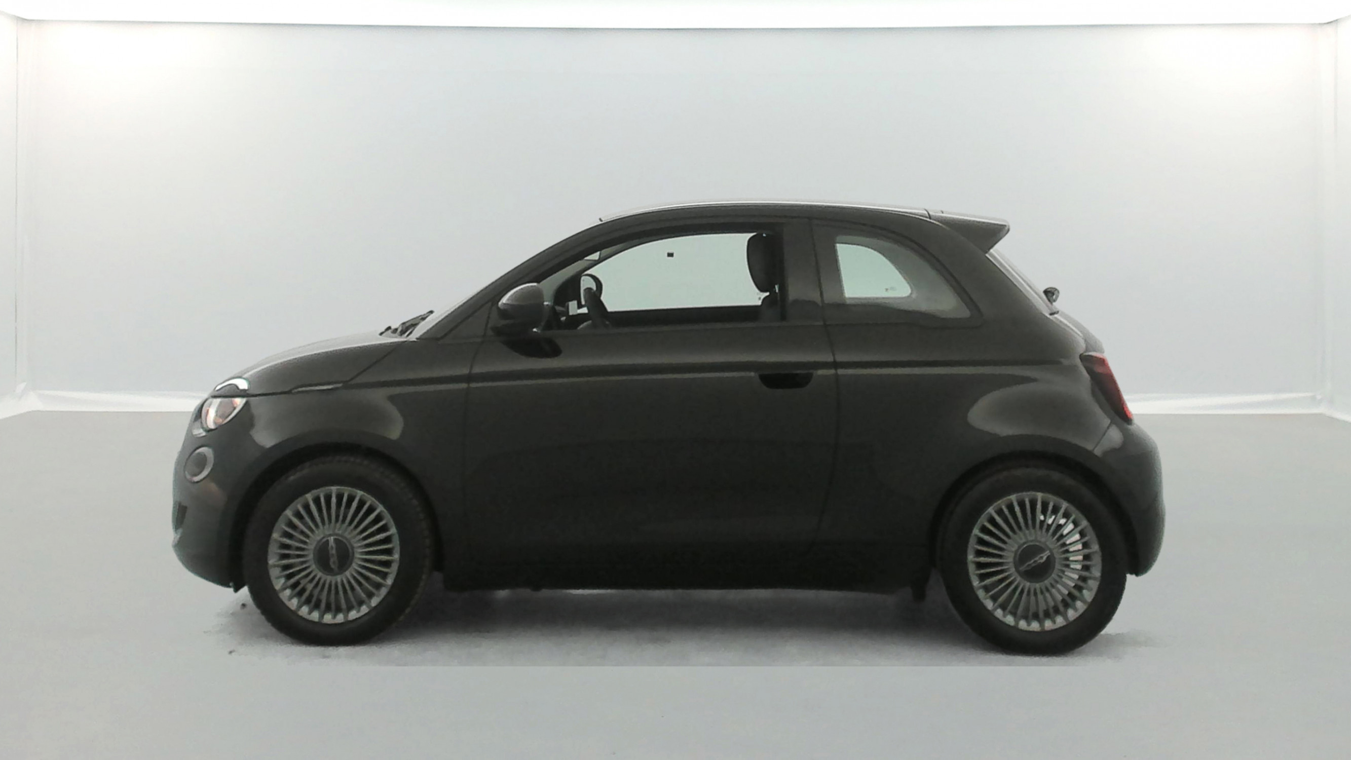 Vente en ligne Fiat 500 e 118ch Icône au prix de 11 990 €