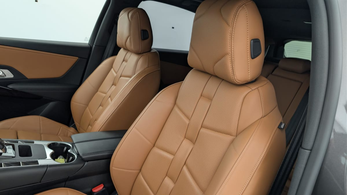 Vente en ligne Ds DS7 Crossback Hybride E-Tense 300 EAT8 4x4 Rivoli au prix de 30 160 €