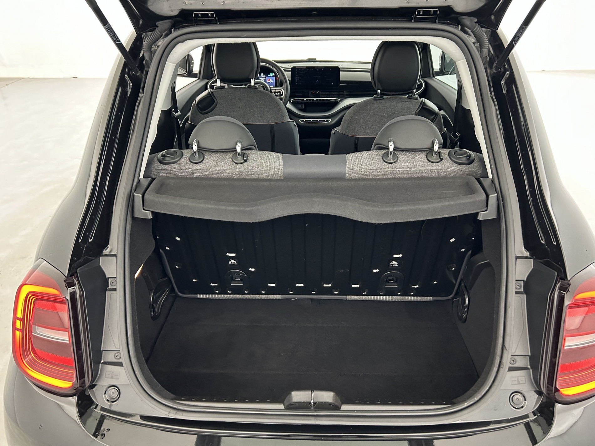 Vente en ligne Fiat 500 e 118ch Icône au prix de 11 990 €