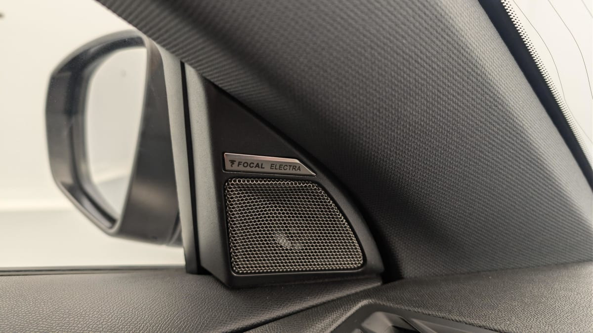 Vente en ligne Ds DS7 Crossback Hybride E-Tense 300 EAT8 4x4 Rivoli au prix de 30 160 €