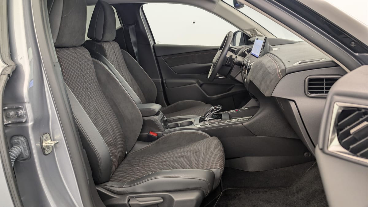 Vente en ligne Ds Ds3 Crossback Puretech 130 EAT 8 Performance Line + au prix de 20 270 €