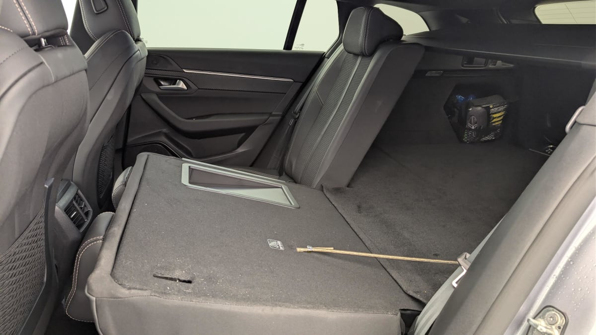 Vente en ligne Peugeot 508 SW Hybrid 225 e-EAT8 Allure au prix de 27 570 €