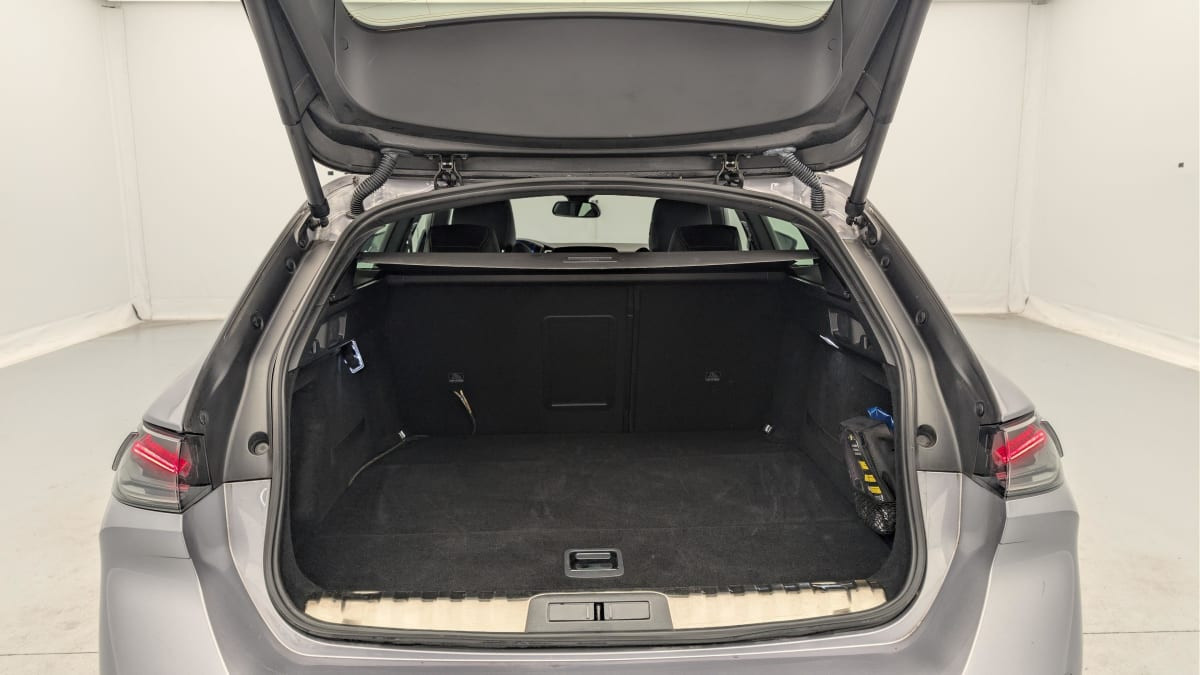 Vente en ligne Peugeot 508 SW Hybrid 225 e-EAT8 Allure au prix de 27 570 €