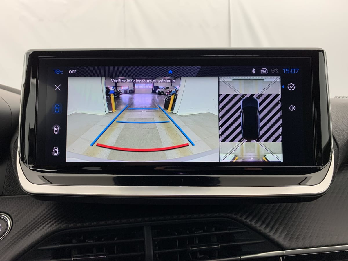 Vente en ligne Peugeot 2008 Hybrid 145 e-DCS6 Allure au prix de 26 250 €
