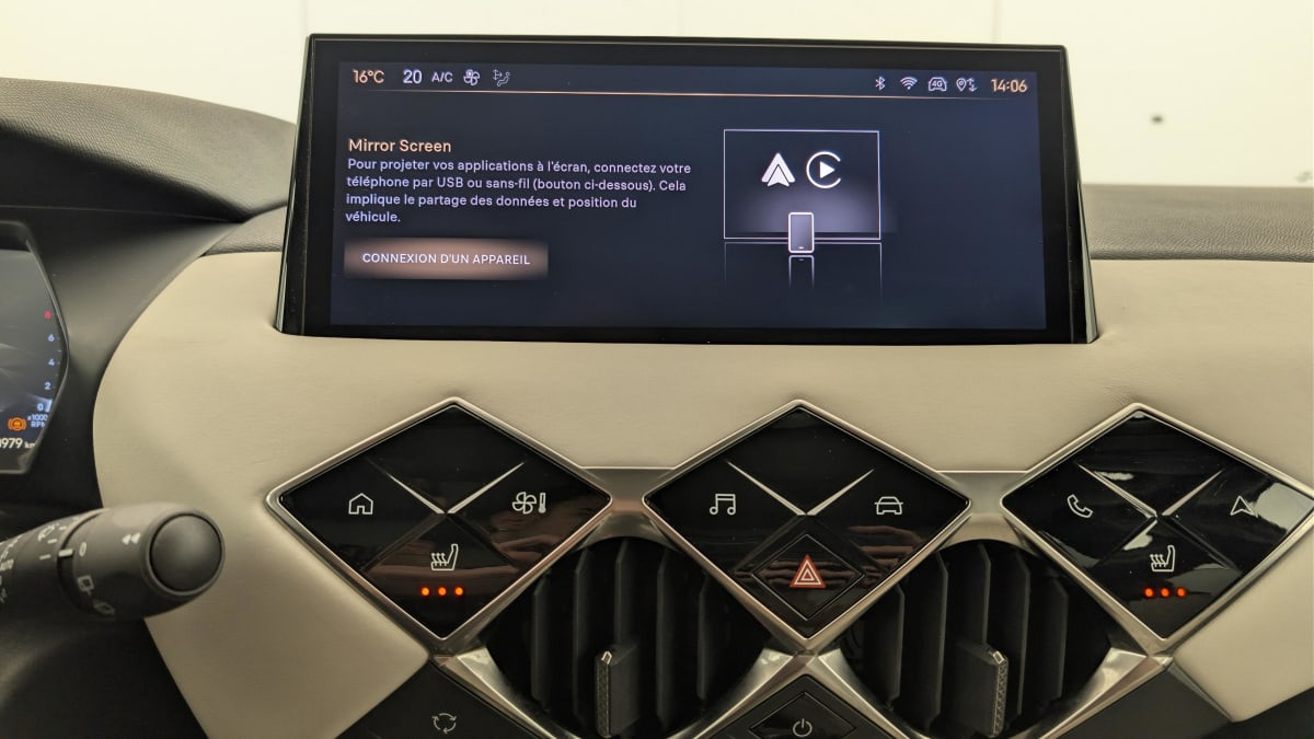 Vente en ligne Ds Ds3 Crossback PureTech 130 EAT8 Esprit de Voyage au prix de 24 390 €