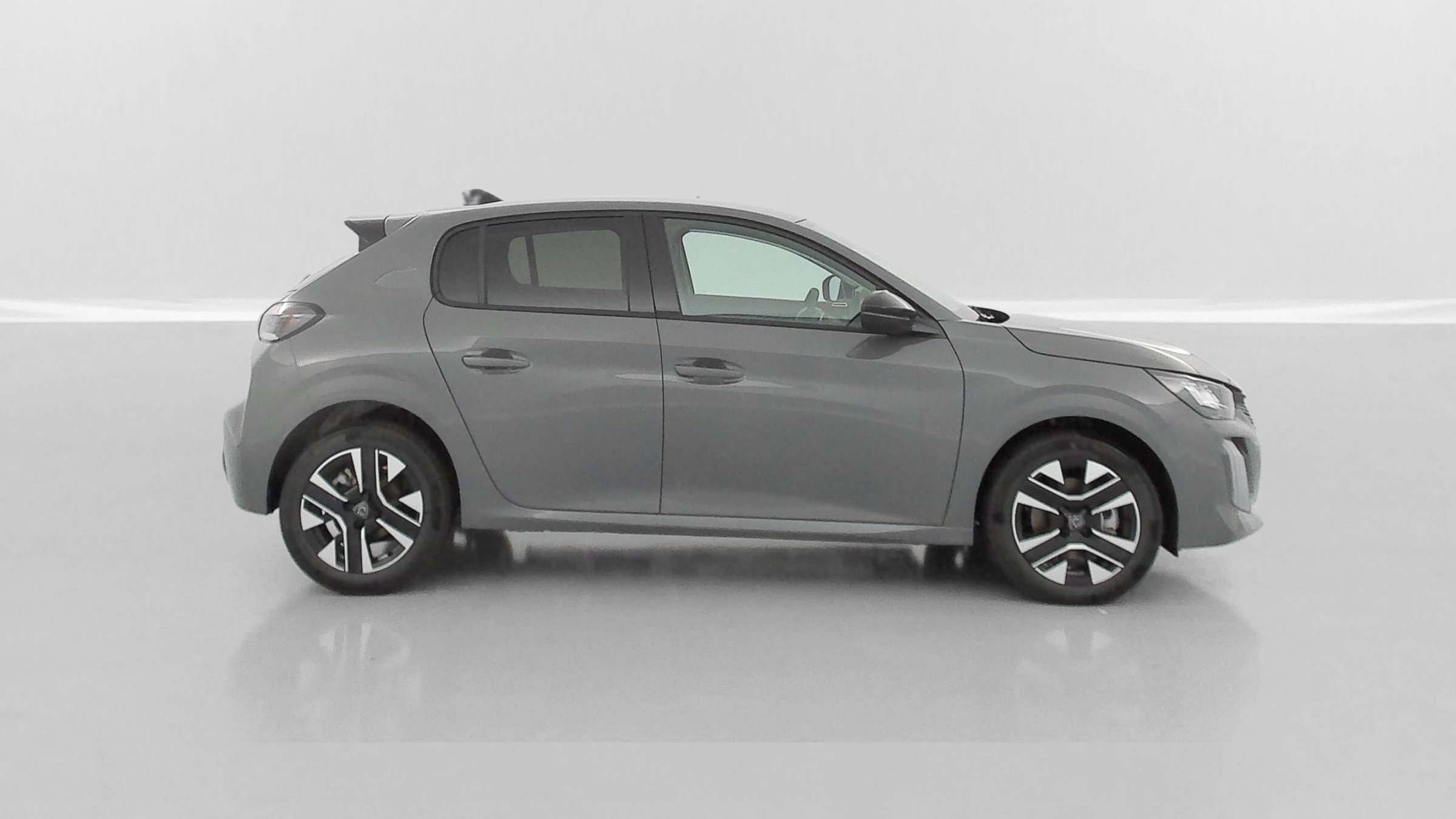 Vente en ligne Peugeot 208 208 1.2 Hybrid 110ch Allure e-DCS6 au prix de 22 400 €