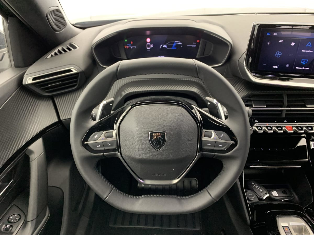 Vente en ligne Peugeot 2008 Hybrid 145 e-DCS6 Allure au prix de 26 250 €