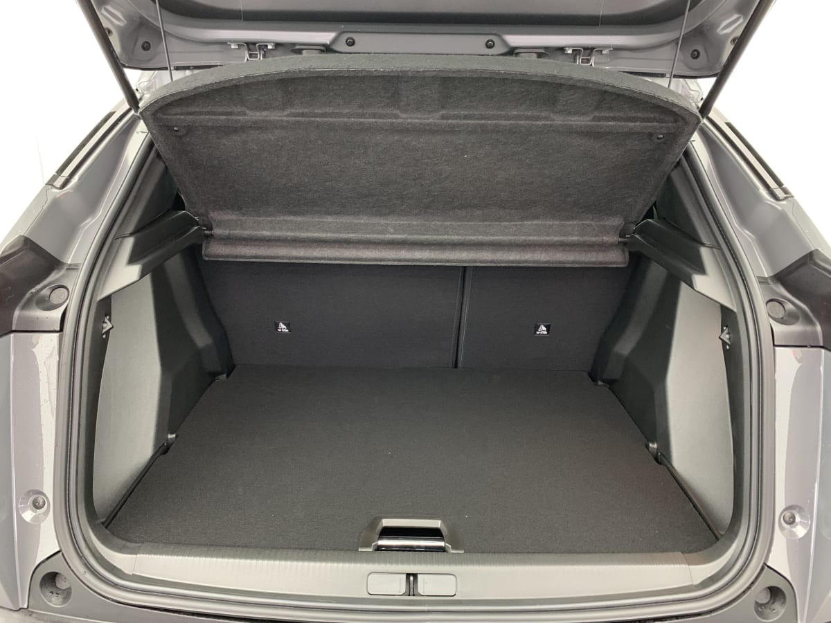 Vente en ligne Peugeot 2008 Hybrid 145 e-DCS6 Allure au prix de 26 250 €