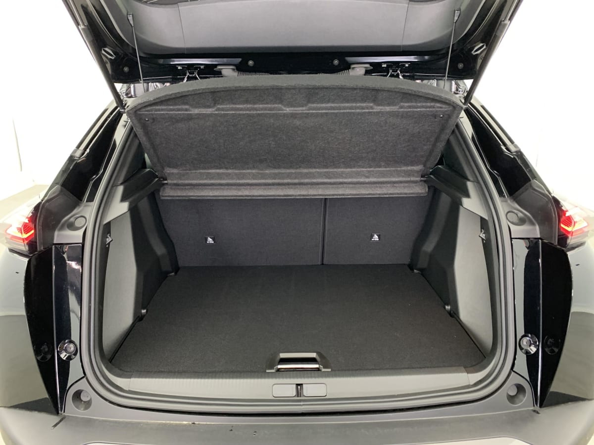 Vente en ligne Peugeot 2008 Hybrid 145 e-DCS6 Allure au prix de 26 250 €