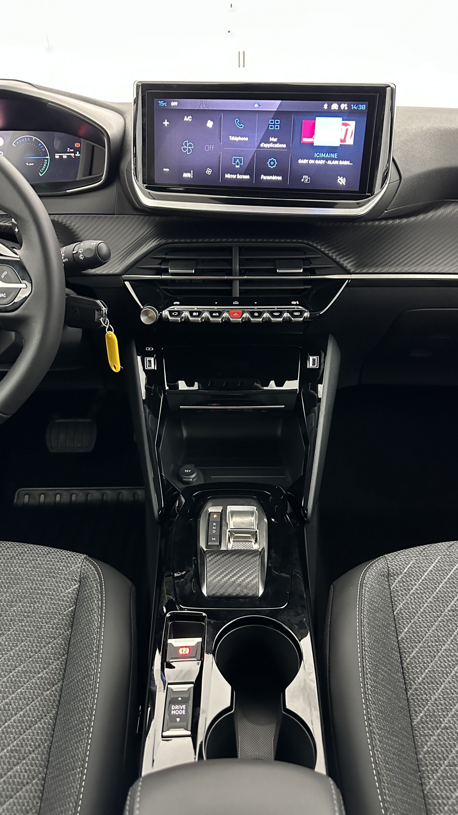 Vente en ligne Peugeot 208 208 1.2 Hybrid 110ch Allure e-DCS6 au prix de 22 400 €